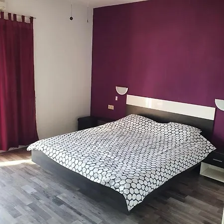 Mazzarolli Apartman